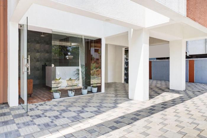 Super Aarambh Exotica,,3 star