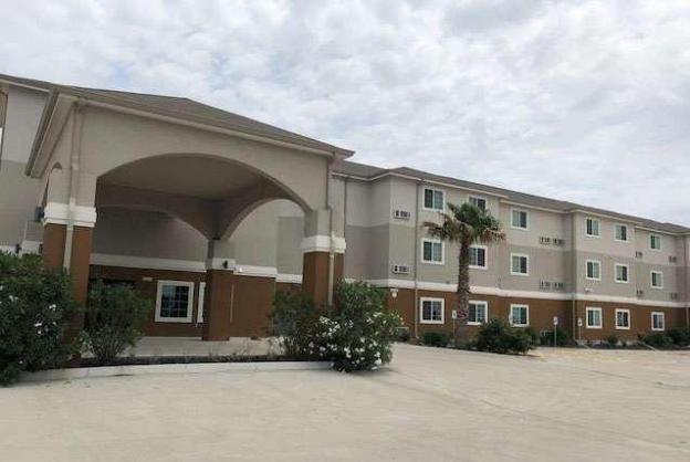 Super 8 By Wyndham Kenedy,Karnes City>>Beeville,2 star