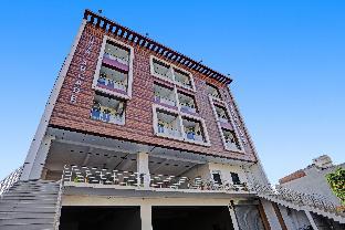 Townhouse Hotel The Rasa A Premium Park Near Onyx Mall Vasundhara,,3 star