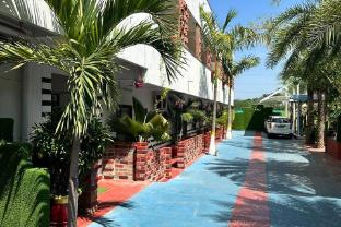 Smj Grand Hotel & Mahal,,2 star