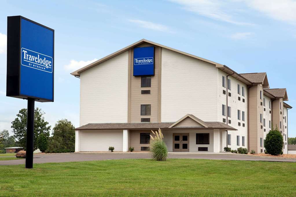 Travelodge By Wyndham Livonia