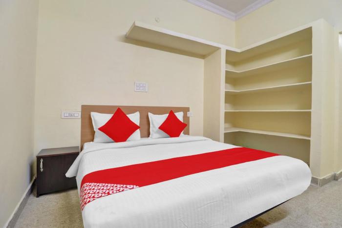 Hotel O Rbs Square Langer Houz,,3 star