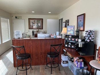 Antlers Inn,,3 star