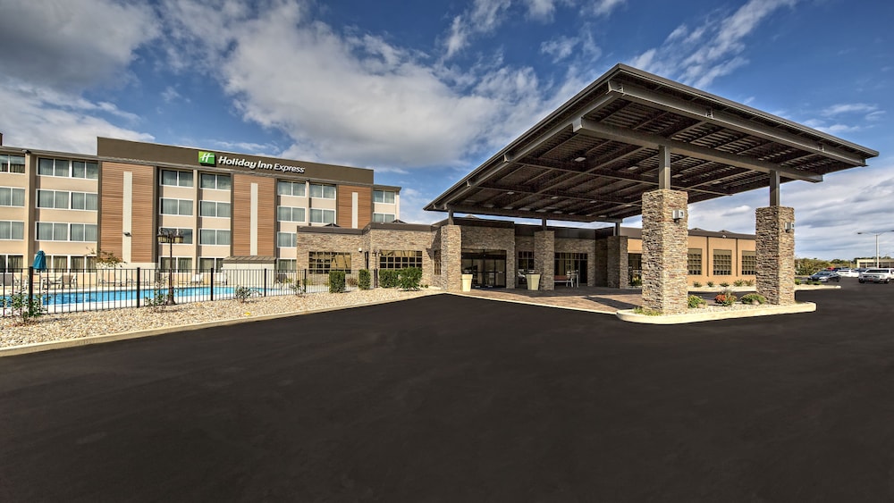 Holiday Inn Express Louisville Airport Expo Center By Ihg,Louisville>>Jefferson County,3 star