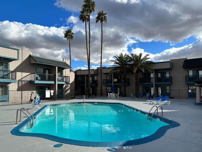 studio 6 suites mesa az near downtown and sloan park