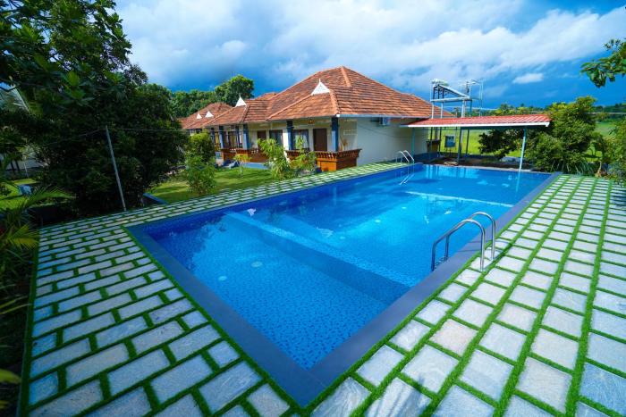 Kottackal Nature Inn,,3 star