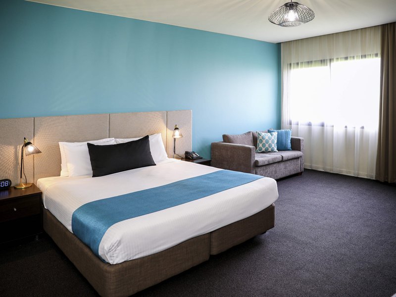Mantra Melbourne Melton,Cobblebank>>Bacchus Marsh,3.5 star