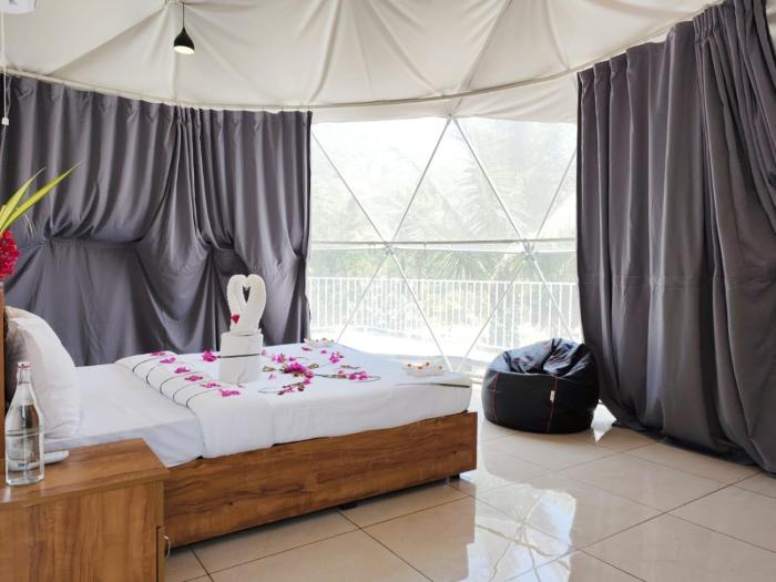 Nirvana Holistic Living,,3 star