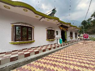 devlok the grand lodge and restaurant