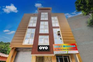Hotel O Hotel Trimurti Inn,,4 star