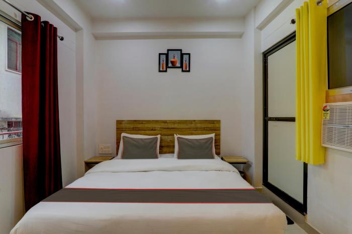 Super Collection O Paliwal's Paradise,,3 star