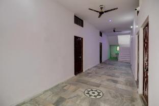 Hotel O Ljp Farm House,,3 star