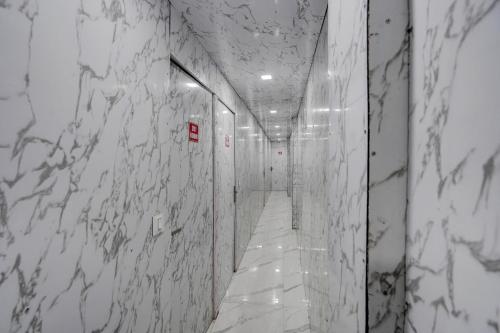 Hotel O Pop A Happy Hours Plaza,,2 star