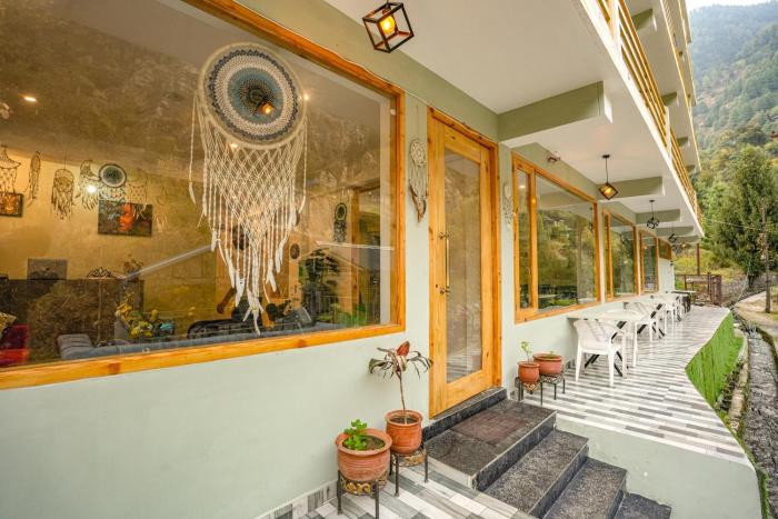 The Himalayan Stories,,3 star