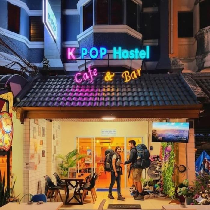 Kpop Hostel,,2 star