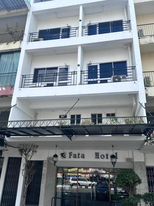 Fata Hotel By Project Borneo,,2 star
