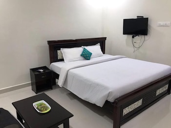 Sri Kamakshi Bhavan,,3 star