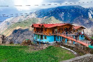 sky homestay at dayara bugyal trek point