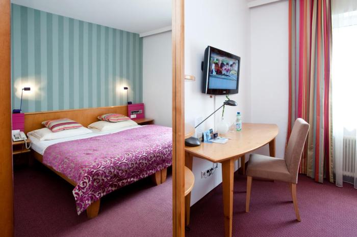 Hotel Geyer,Klagenfurt>>Hermagor,2 star