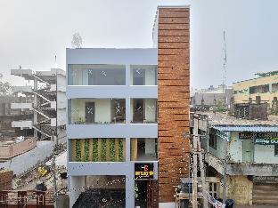 Hotel Deepak Retreat,,5 star