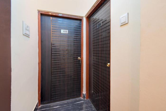 Hotel O Chilli Pepper Hotel And Restaurant,,4 star