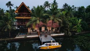 Tulsi Kayal Retreat,,3 star