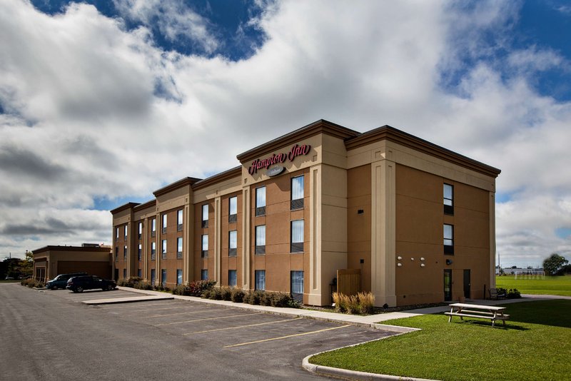 Hampton Inn By Hilton Napanee,Greater Napanee>>Barrie,3 star