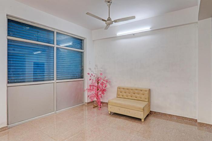 Hotel O Mahadevi Lawn,,3 star