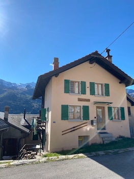 Chalet Del Sole,,2 star