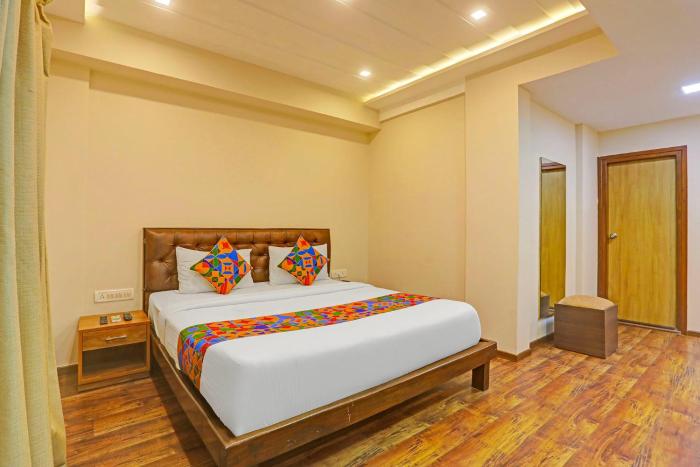 Hotel Orange Park,,1 star
