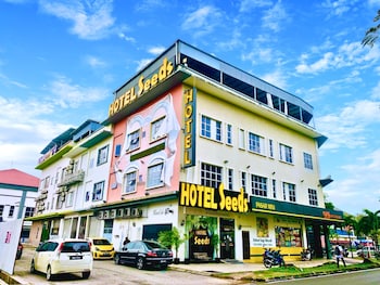 seeds hotel shah alam seksyen 19