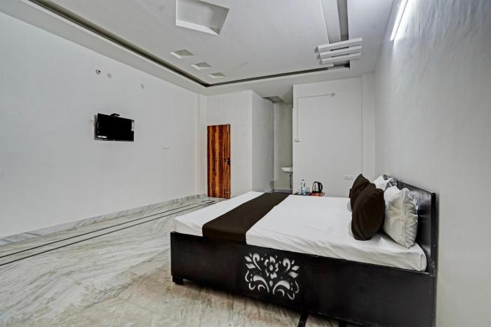 Hotel O Rudra Palace,,4 star