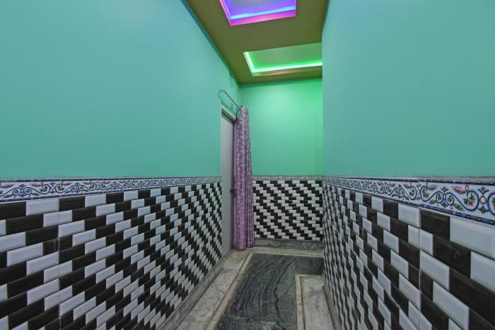 Hotel O Yuvraj Lodge,,3 star