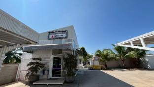 duck house hostel and resort khonkaen