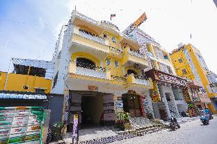 Comfy 2Bhk Near Rock Beach,,3 star