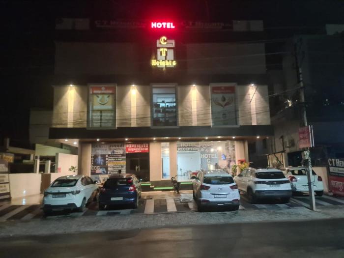 c t heights inn