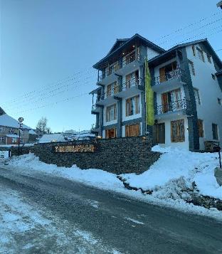 The Bulevar-Whispering Willow,,4 star