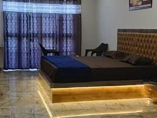 Deepnanda Resort, Ichalkaranji ,,3 star