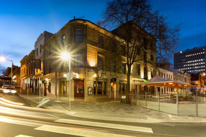 customs house hotel
