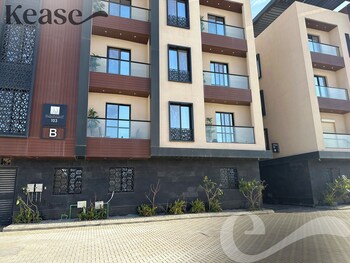 tawun b3 11 royal touch balcony az24