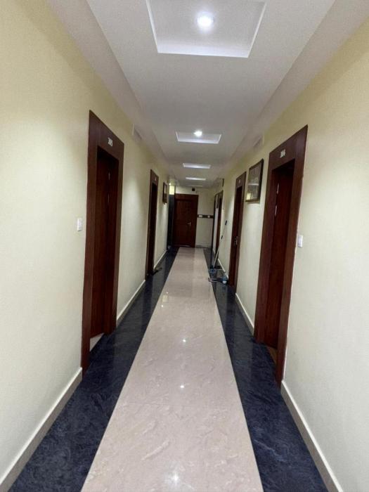 Hotel Omkareshwar Inn,,3 star