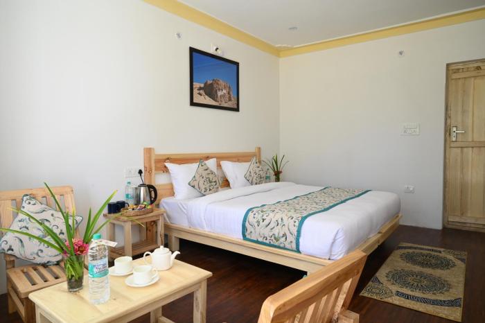 Hunder Haven,,3 star