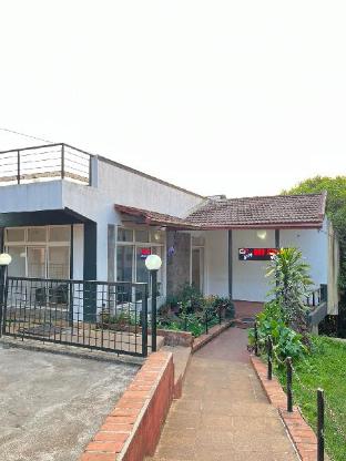 Coorg Red Stone Villas ,,5 star