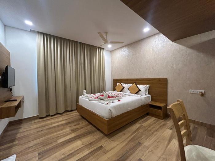 Temple Keys Hotel,,3 star