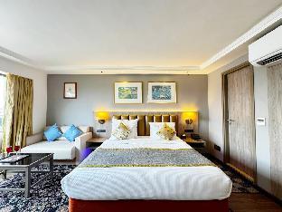 hotel lake view kashmir