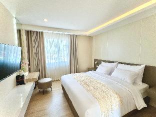 sukh jai grand luxury boutique hotel