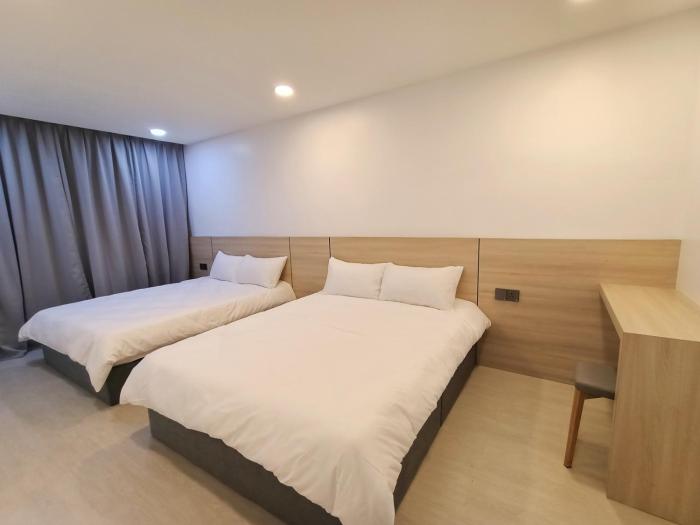 1188 Guest House,,3 star