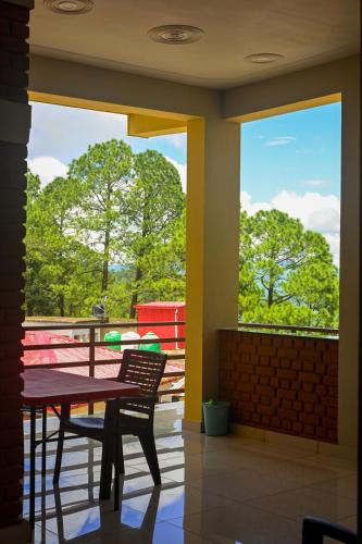 room-image