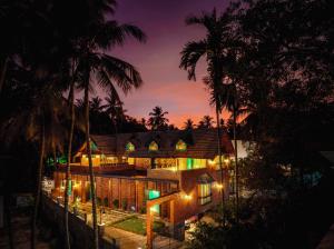 Tentgram Brick House,,2 star