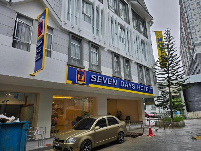 seven days hotel